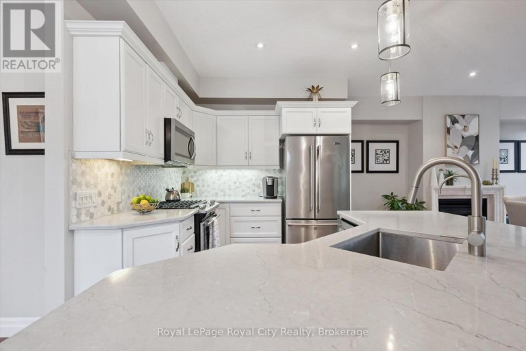 6 - 12 GLASGOW STREET S, Guelph (Downtown), Ontario, N1H4T5