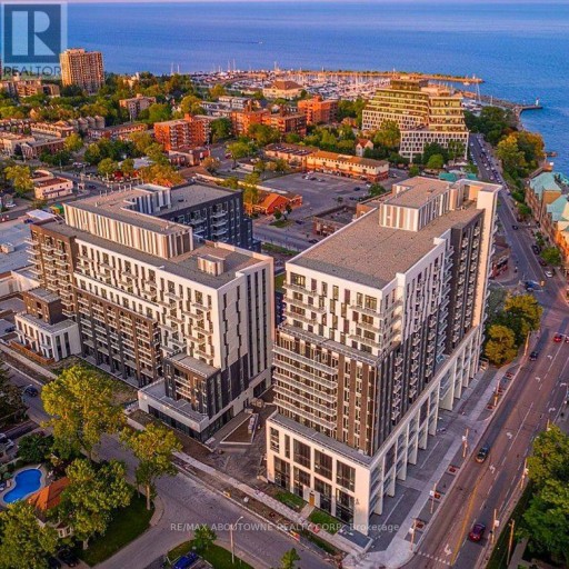 B0721 - 133 BRONTE ROAD, Oakville (BR Bronte), Ontario, L6L3C1