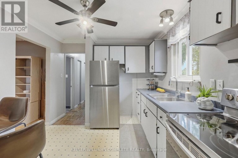 228 GOLDEN ORCHARD DRIVE, Hamilton (Gourley), Ontario, L9C6J7