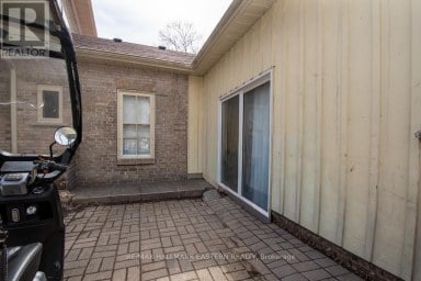 813 WATER ST. & 11 ARGYLE STREET Peterborough (Northcrest Ward 5) Ontario photo 25