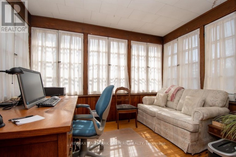 813 WATER STREET, Peterborough (Northcrest Ward 5), Ontario, K9H3N7