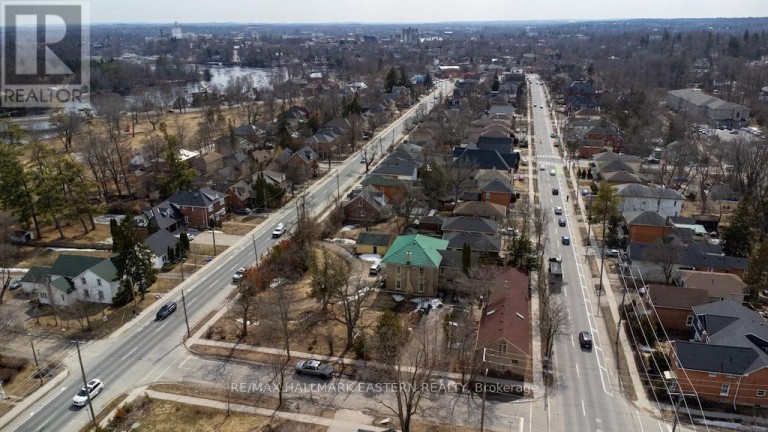 813 WATER STREET, Peterborough (Northcrest Ward 5), Ontario, K9H3N7