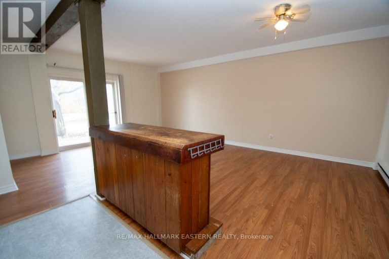 11 ARGYLE STREET, Peterborough (Northcrest Ward 5), Ontario, K9H7M2
