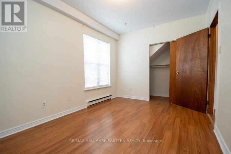 11 ARGYLE STREET, Peterborough (Northcrest Ward 5), Ontario, K9H7M2