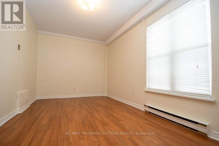11 ARGYLE STREET, Peterborough (Northcrest Ward 5), Ontario, K9H7M2