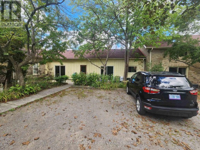 11 ARGYLE STREET, Peterborough (Northcrest Ward 5), Ontario, K9H7M2