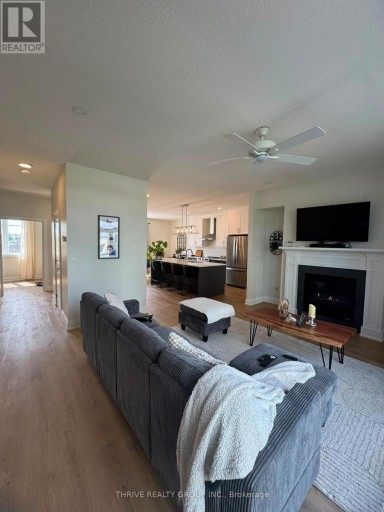2305 CALLINGHAM DRIVE N, London North (North R), Ontario, N6G0X2