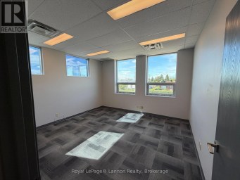 595 ARTHUR ST STREET W Thunder Bay (Edgewater Park) Ontario photo 12