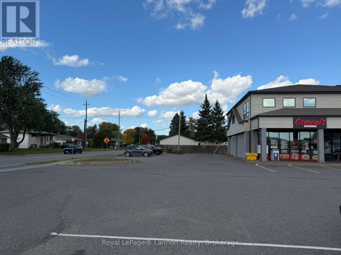595 ARTHUR ST STREET W, Thunder Bay (Edgewater Park), Ontario, P7E5R5