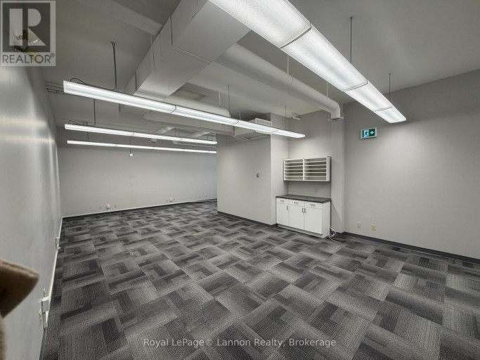 595 ARTHUR ST STREET W, Thunder Bay (Edgewater Park), Ontario, P7E5R5