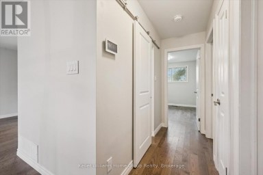 497 FORFAR STREET E Centre Wellington (Fergus) Ontario photo 20