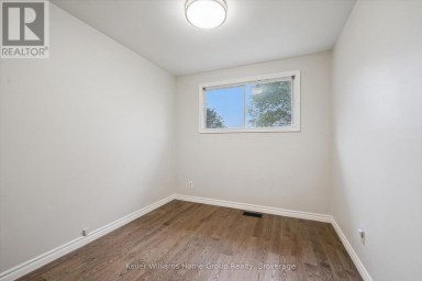 497 FORFAR STREET E Centre Wellington (Fergus) Ontario photo 22