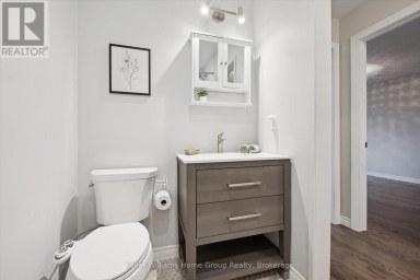 497 FORFAR STREET E Centre Wellington (Fergus) Ontario photo 25