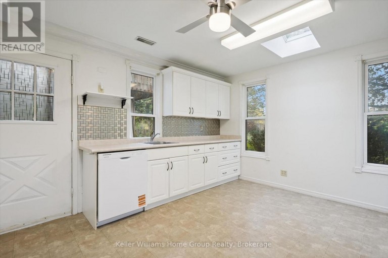 497 FORFAR STREET E, Centre Wellington (Fergus), Ontario, N1M3H6