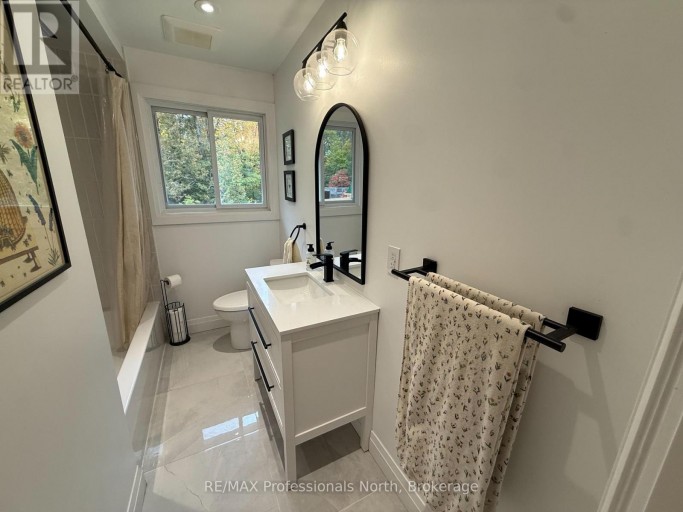 10417 COUNTY ROAD 503, Highlands East (Glamorgan), Ontario, K0M1R0