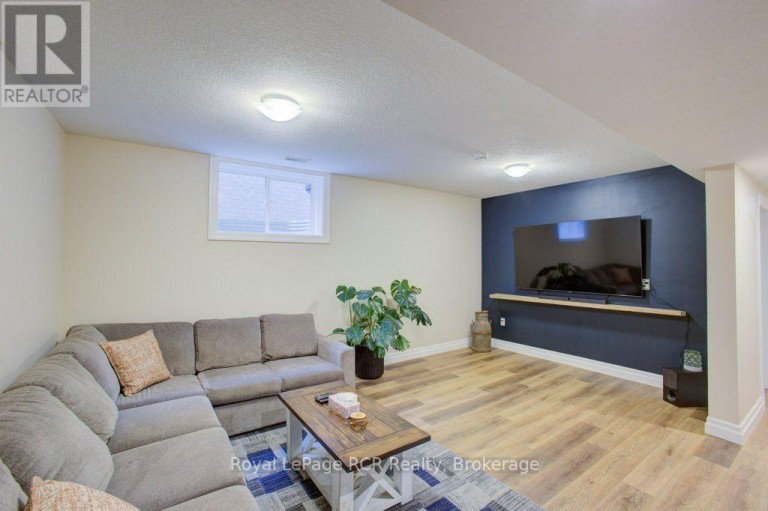 137 WALSH STREET, Wellington North (Arthur), Ontario, N0G1A0