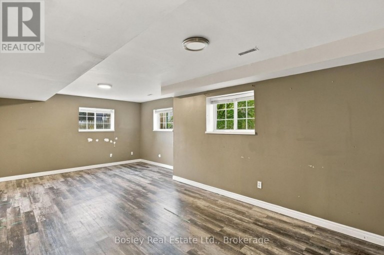 3 SHIRLEY COURT, Blue Mountains, Ontario, N0H2P0