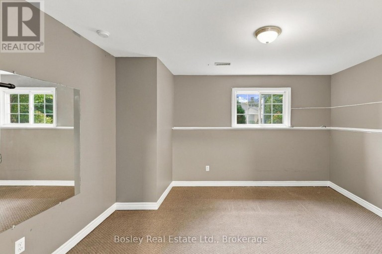 3 SHIRLEY COURT, Blue Mountains, Ontario, N0H2P0