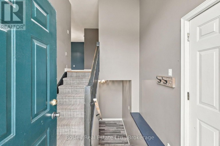 3 SHIRLEY COURT, Blue Mountains, Ontario, N0H2P0