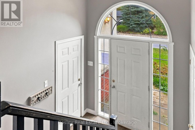 3 SHIRLEY COURT, Blue Mountains, Ontario, N0H2P0