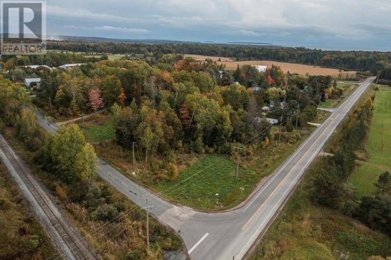 9 Station RD, Bruce Mines, Ontario, P0R1C0