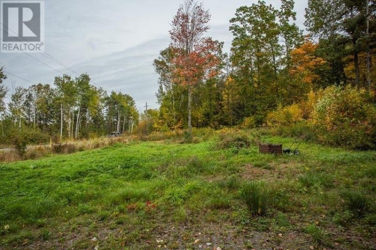 9 Station RD, Bruce Mines, Ontario, P0R1C0