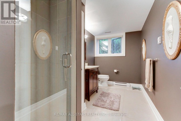 15 LOBRAICO LANE, Whitchurch-Stouffville, Ontario, L4A7X5