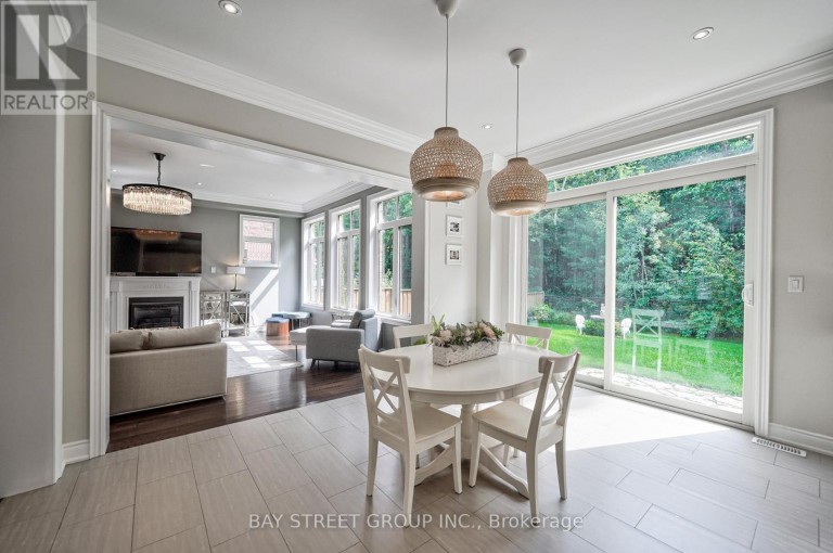 23 TRAIL BOULEVARD, Springwater (Centre Vespra), Ontario, L9X0S3