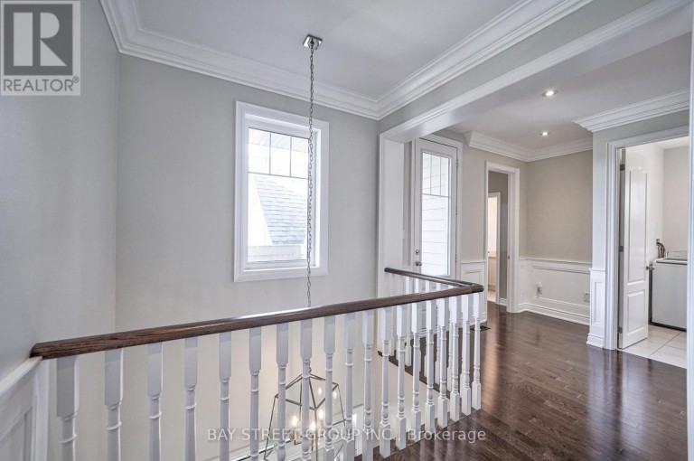 23 TRAIL BOULEVARD, Springwater (Centre Vespra), Ontario, L9X0S3