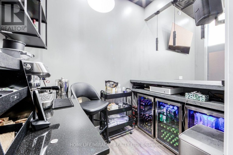 53 - 80 MARITIME ONTARIO BOULEVARD, Brampton (Airport Road/ Highway 7 Business Centre), Ontario, L6S0E7