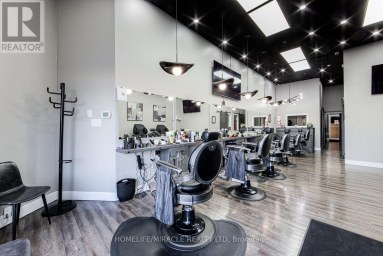 53 - 80 MARITIME ONTARIO BOULEVARD Brampton (Airport Road/ Highway 7 Business Centre) Ontario photo 8