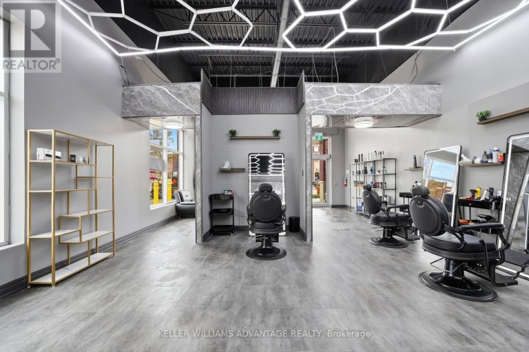 7 - 41 JAMES SNOW PKWY N PARKWAY, Milton (DG Derry Green), Ontario, L9E0H1