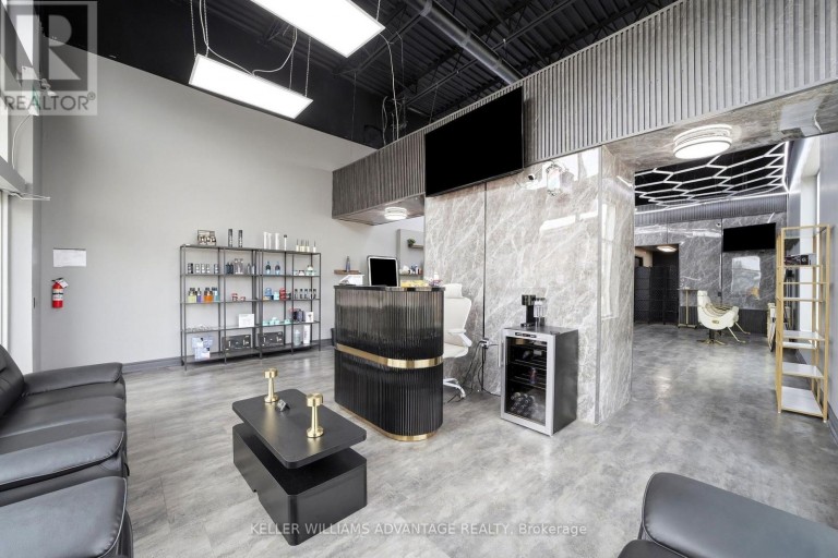 7 - 41 JAMES SNOW PKWY N PARKWAY, Milton (DG Derry Green), Ontario, L9E0H1