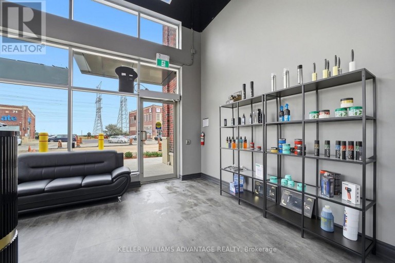 7 - 41 JAMES SNOW PKWY N PARKWAY, Milton (DG Derry Green), Ontario, L9E0H1