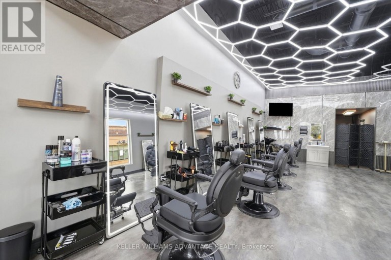 7 - 41 JAMES SNOW PKWY N PARKWAY, Milton (DG Derry Green), Ontario, L9E0H1