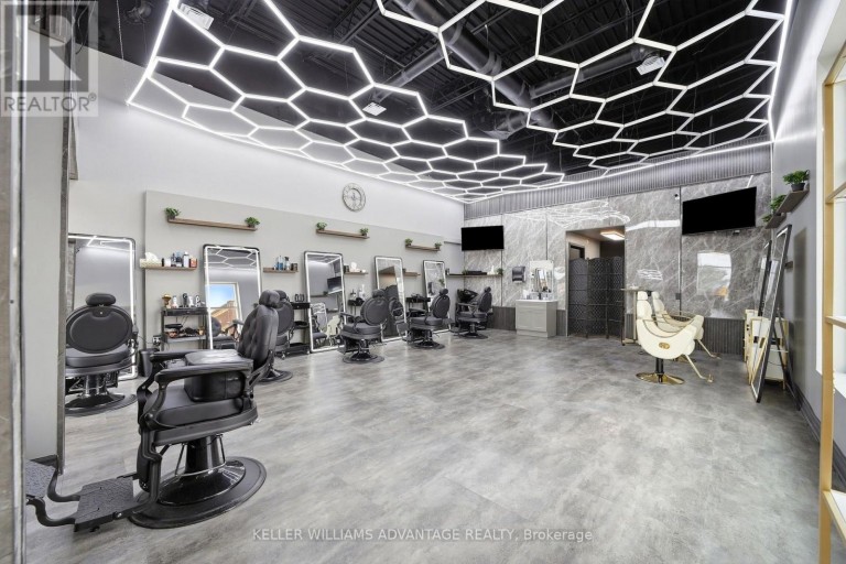7 - 41 JAMES SNOW PKWY N PARKWAY, Milton (DG Derry Green), Ontario, L9E0H1