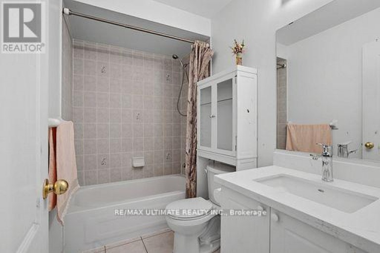 72 - 4950 ALBINA WAY, Mississauga (Hurontario), Ontario, L4Z4J7
