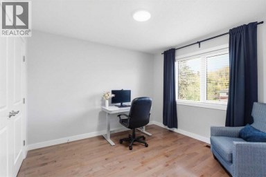3502 3 Street NW Calgary Alberta photo 10