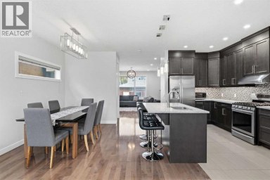 3502 3 Street NW Calgary Alberta photo 2