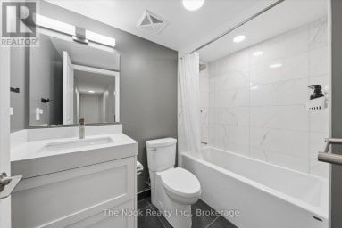 16 - 19 WEST STREET N Kawartha Lakes (Fenelon Falls) Ontario photo 30