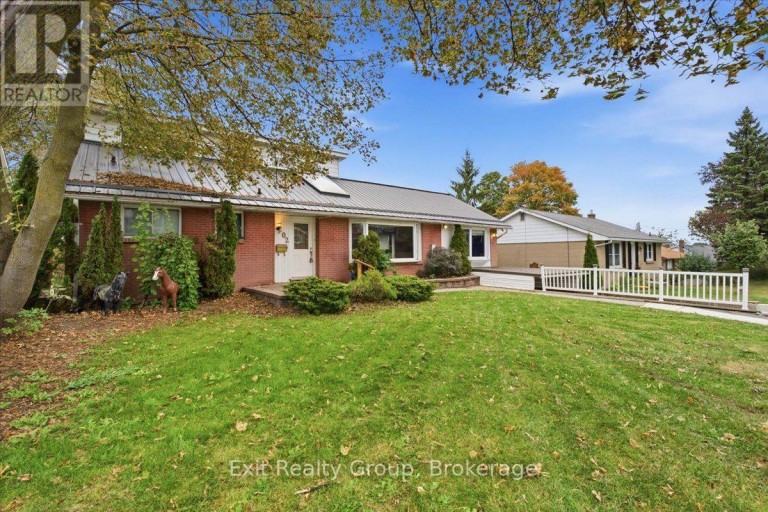 102 ORCHARD DRIVE, Belleville (Belleville Ward), Ontario, K8P2K7