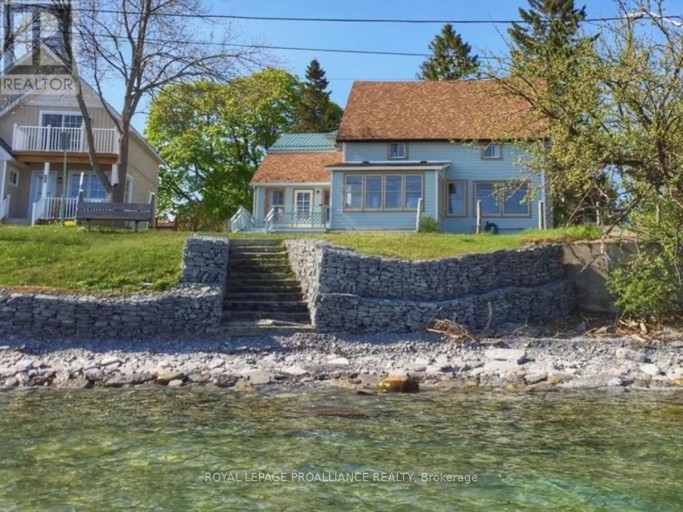 20 WEST STREET, Prince Edward County (Wellington), Ontario, K0K3L0