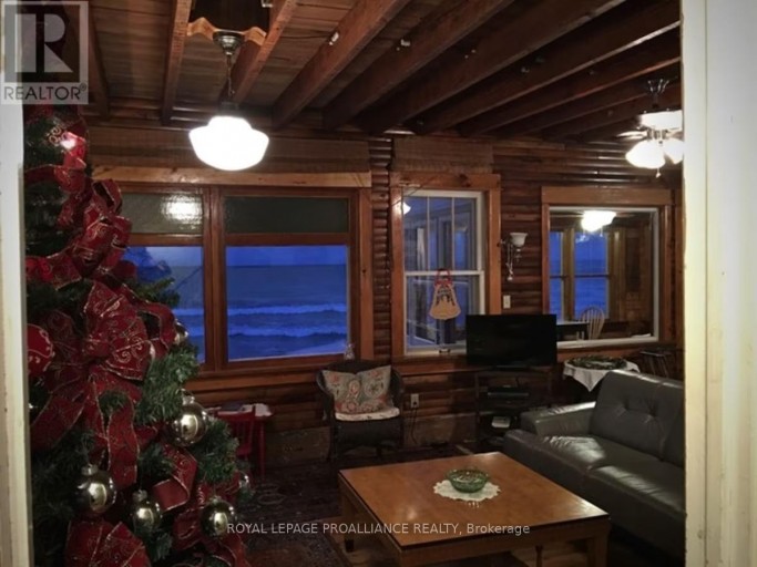 20 WEST STREET, Prince Edward County (Wellington), Ontario, K0K3L0