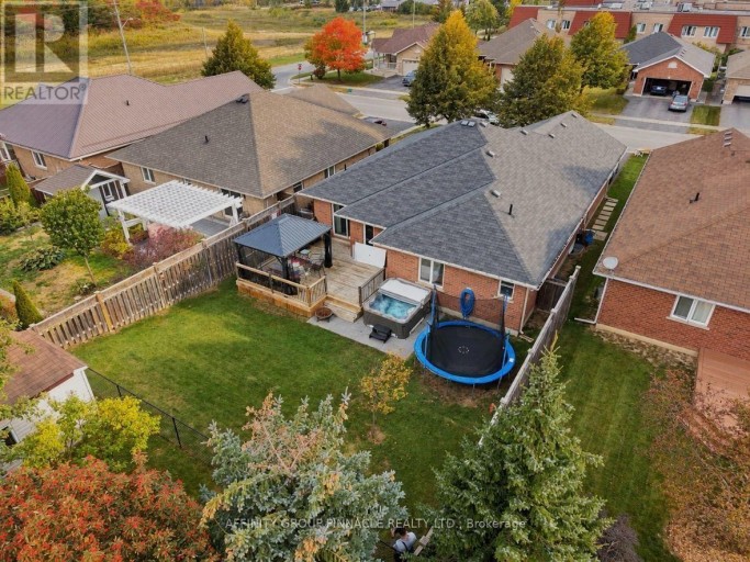 5 DENFIELD ROAD, Kawartha Lakes (Lindsay), Ontario, K9V0B4