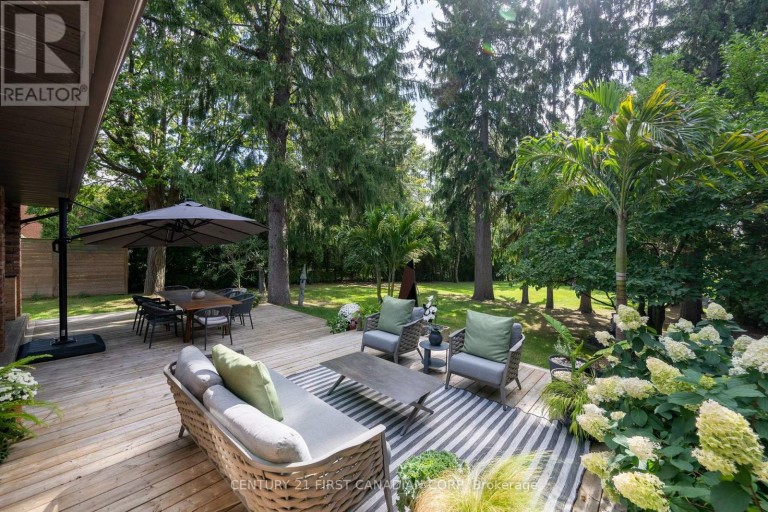 86 TOBIN COURT, London South (South C), Ontario, N6K3Y4