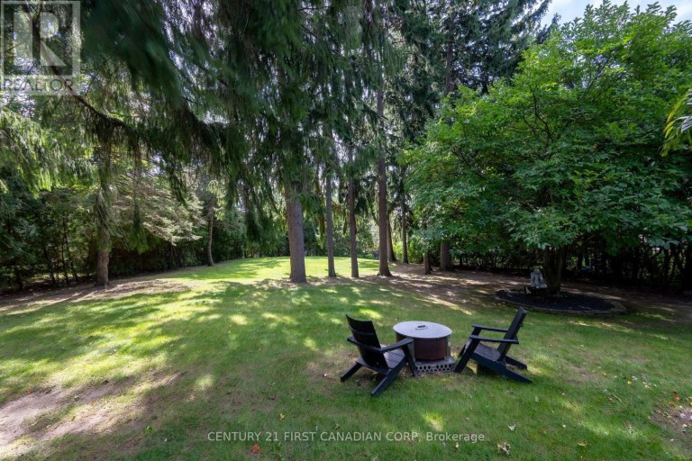 86 TOBIN COURT, London South (South C), Ontario, N6K3Y4