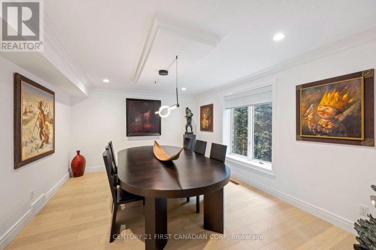 86 TOBIN COURT, London South (South C), Ontario, N6K3Y4