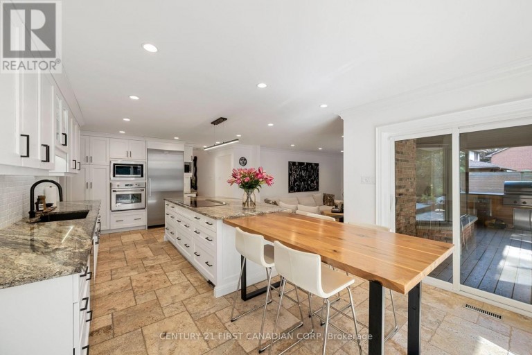 86 TOBIN COURT, London South (South C), Ontario, N6K3Y4