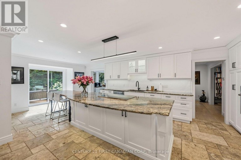 86 TOBIN COURT, London South (South C), Ontario, N6K3Y4