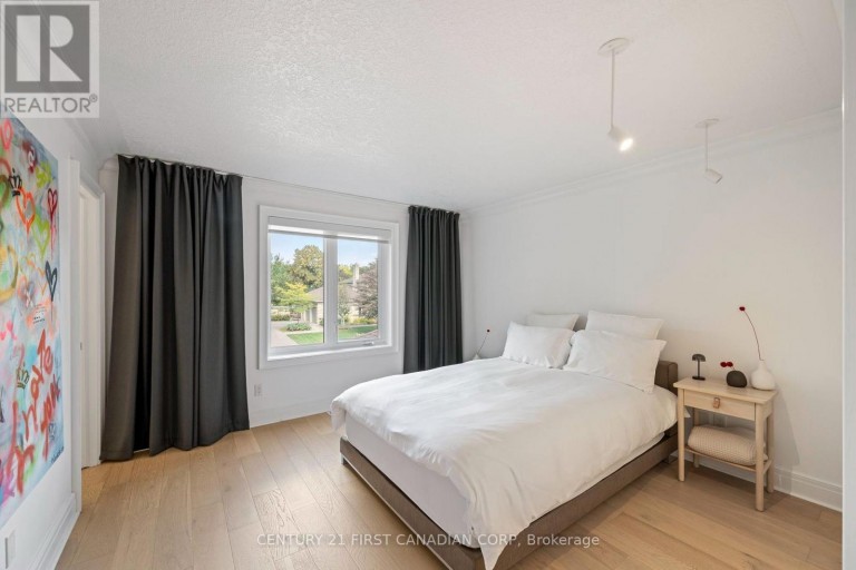 86 TOBIN COURT, London South (South C), Ontario, N6K3Y4